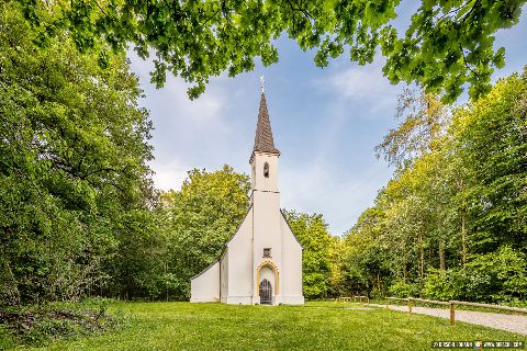 Gemeinde Erharting Landkreis Mühldorf Hampersberg Kapelle (Dirschl Johann) Deutschland MÜ